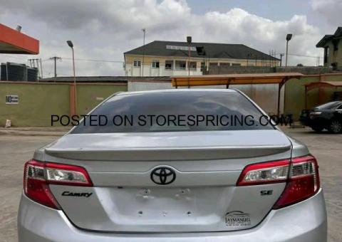 2014 Toyota Camry SE - 2/3